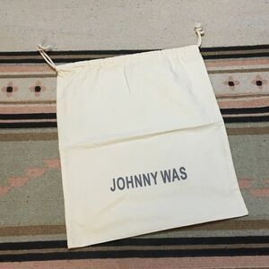Johnny Was medium Off White drawstring dustbag logo on front
Garment bag